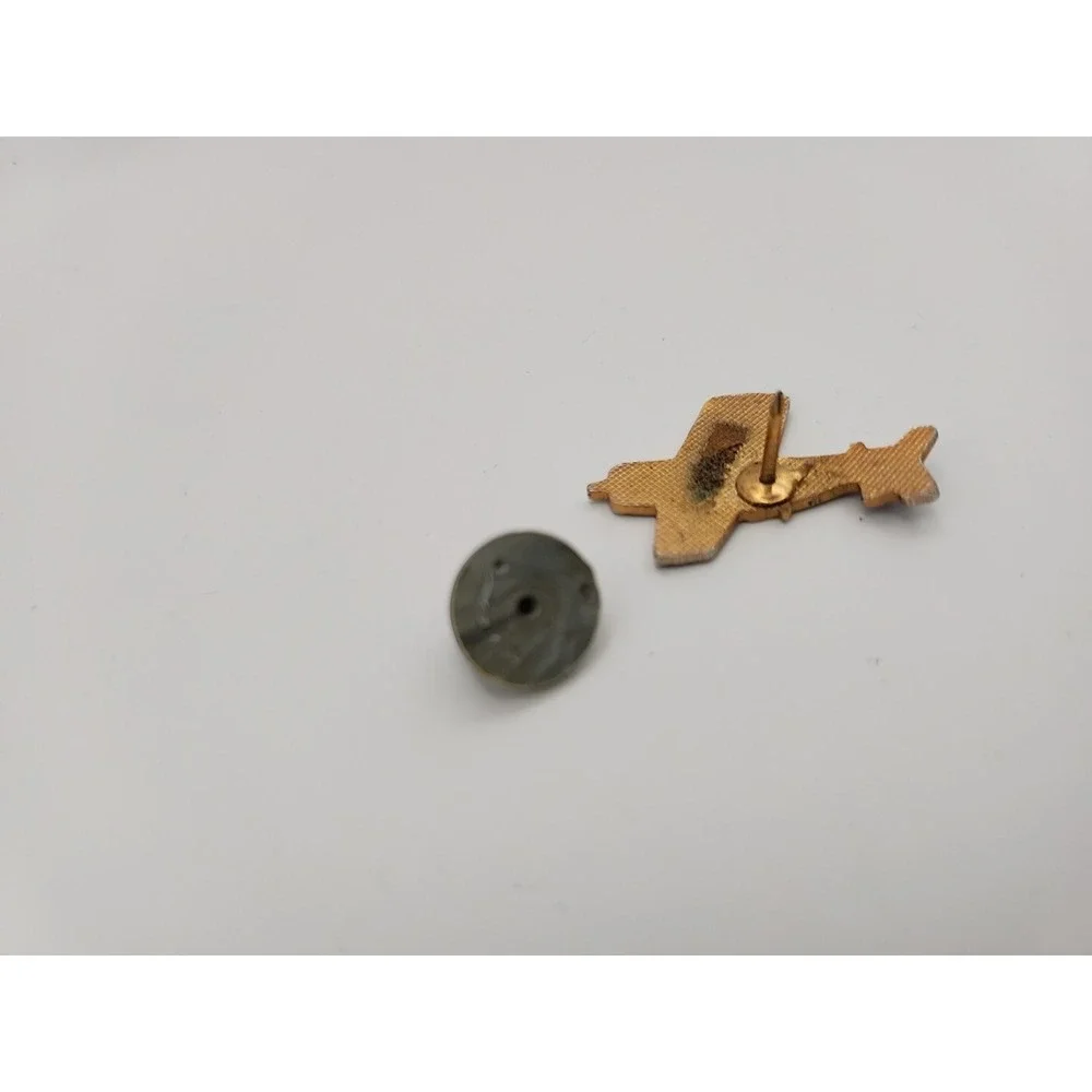 L@@K F4F WILDCAT WW2 HAT LAPEL PIN US NAVY MARINES WING GIFT WW‎ 2